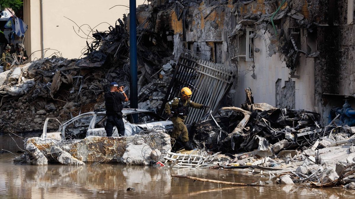 „Mysleli jsme, že zemřeme.“ Lidé z města, kde Hamás brutálně udeřil, jsou v šoku